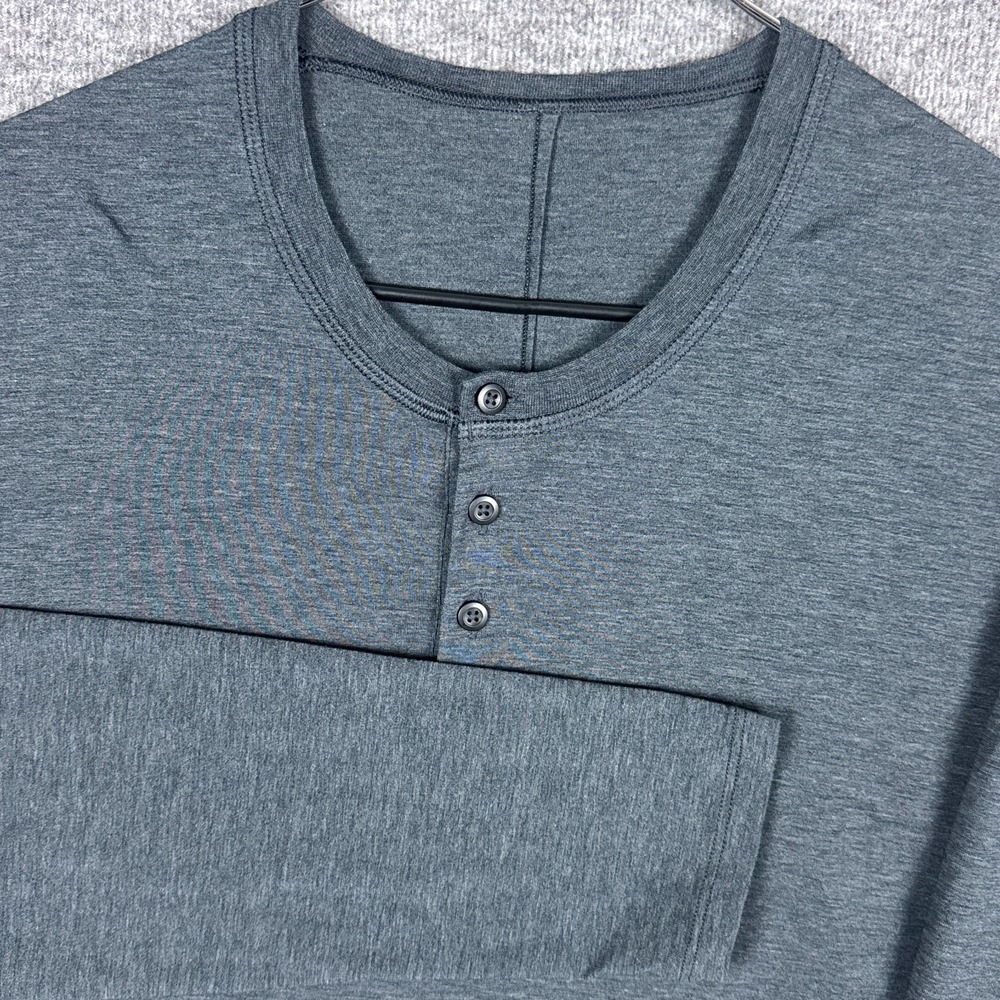 Lululemon Henley Shirt Mens Large Gray Long Sleeve Stretch 5 Year Basic